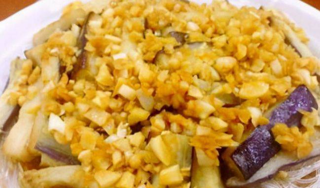原创
立夏过后教你几道解馋下饭的家常菜,好吃不油腻,家人吃的美滋滋