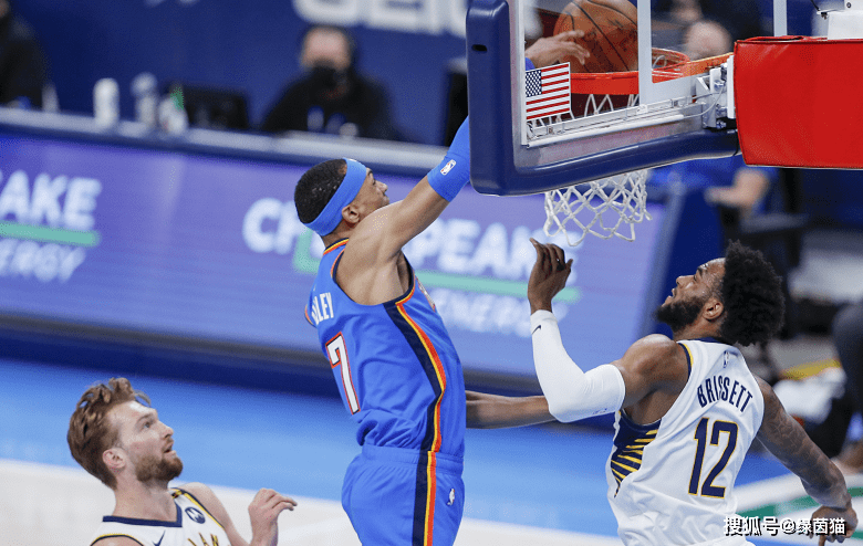 爵士排行_西部最新排名!爵士重返榜首,掘金超快船,勇士逆转+灰熊遭绝杀