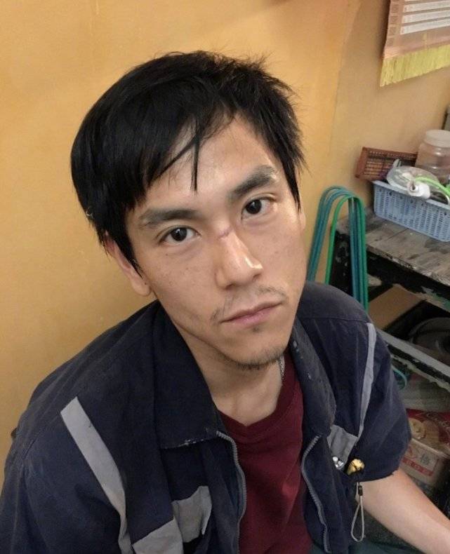 39歲彭于晏拍戲暴瘦，臉頰凹陷脊椎骨凸起超嚇人，一身肌肉打水漂 娛樂 第1張