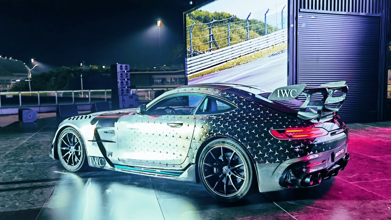 天神下凡!纽北最速量产车amg gt black series再破浙赛纪录
