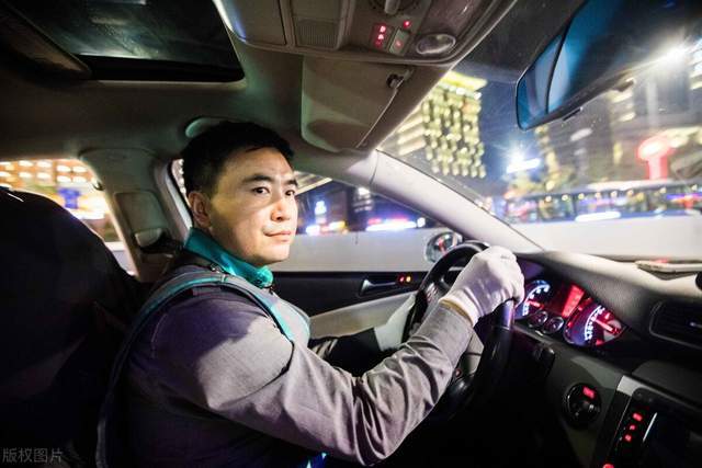 共赢还是吸血滴滴抽成近50司机无奈为了活命