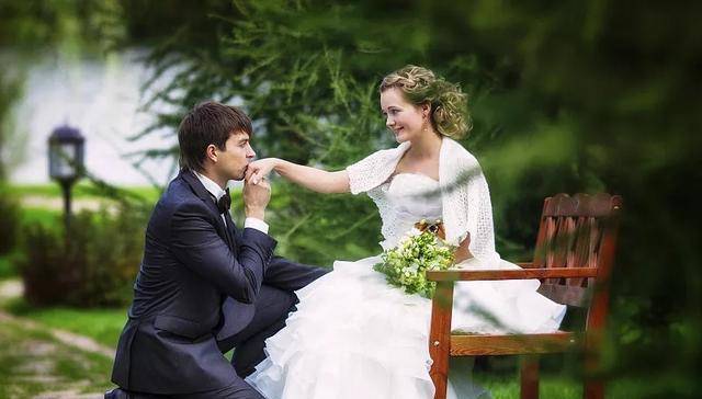 如何选择自己的婚姻走向 f1f301ca56e9499393bae9725481b8c0.jpeg