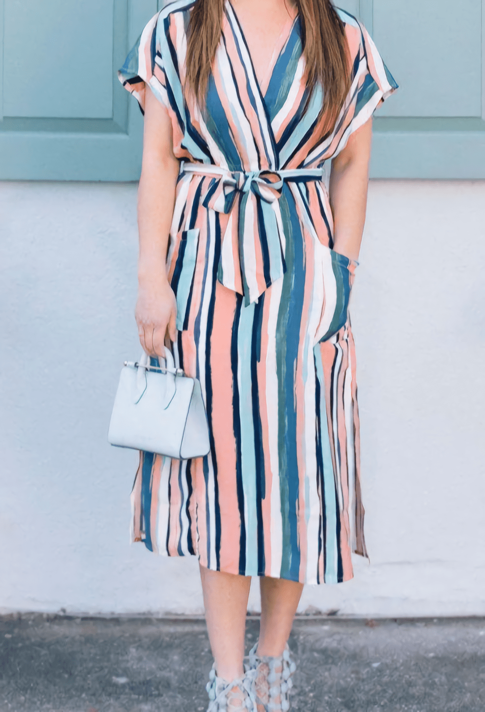 这一届的条纹连衣裙真是穿衣显瘦的一把好手