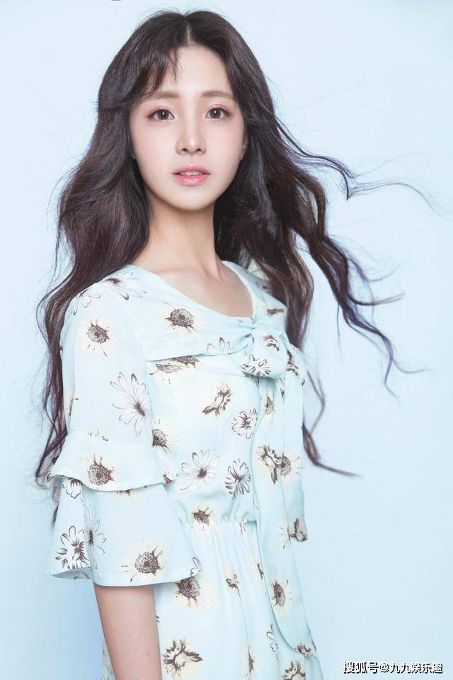 女明星拍戏拍成老赖,3年赚6万元_蒋佳