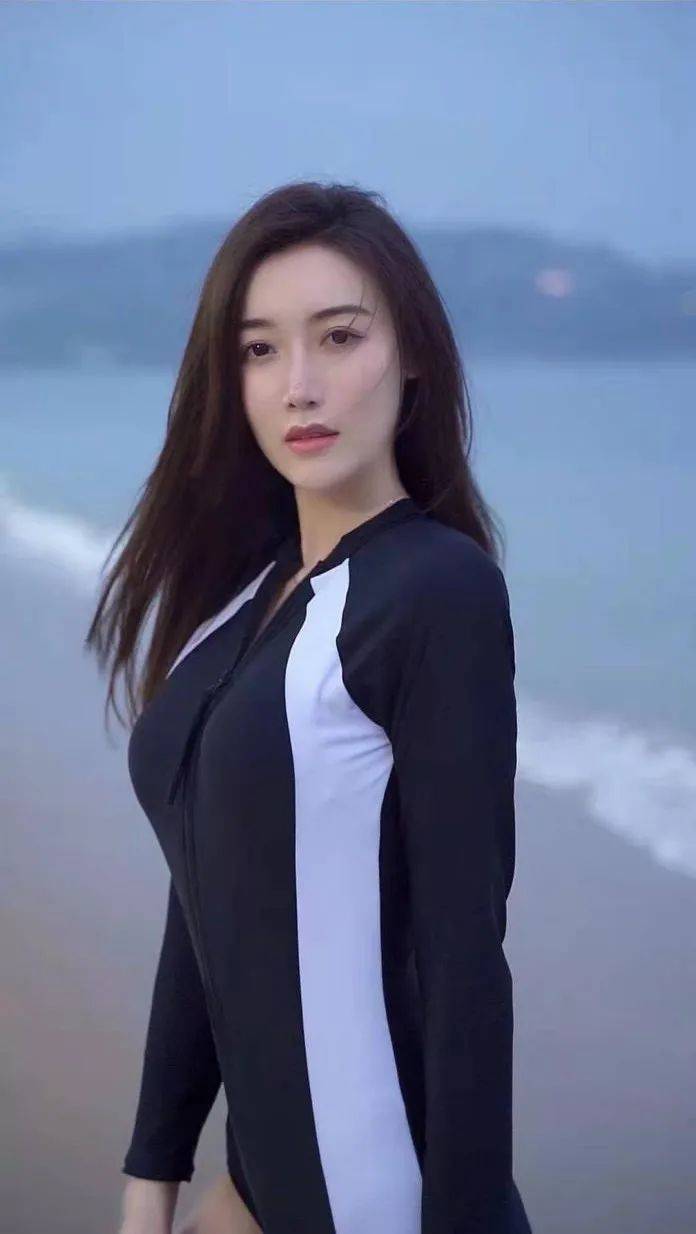 无忧专访敏敏呀樱花女神春夏绽放千万音浪不负星光