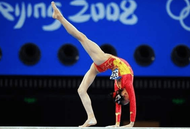 为何女运动员都穿三角裤教练不小心说出真相四大原因告诉你