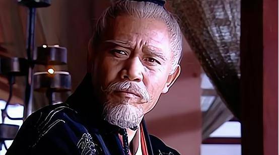 他身边和太子有仇的小人江充,趁机诬陷刘据用小木人诅咒汉武帝,太子被