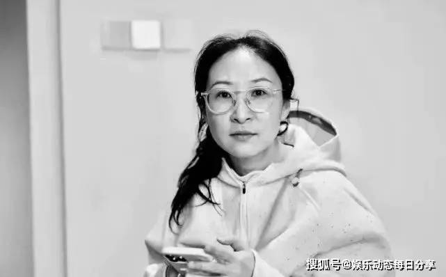 38岁艺术家宋晓晨自杀 年轻貌美却有抑郁症 中国爱乐乐团