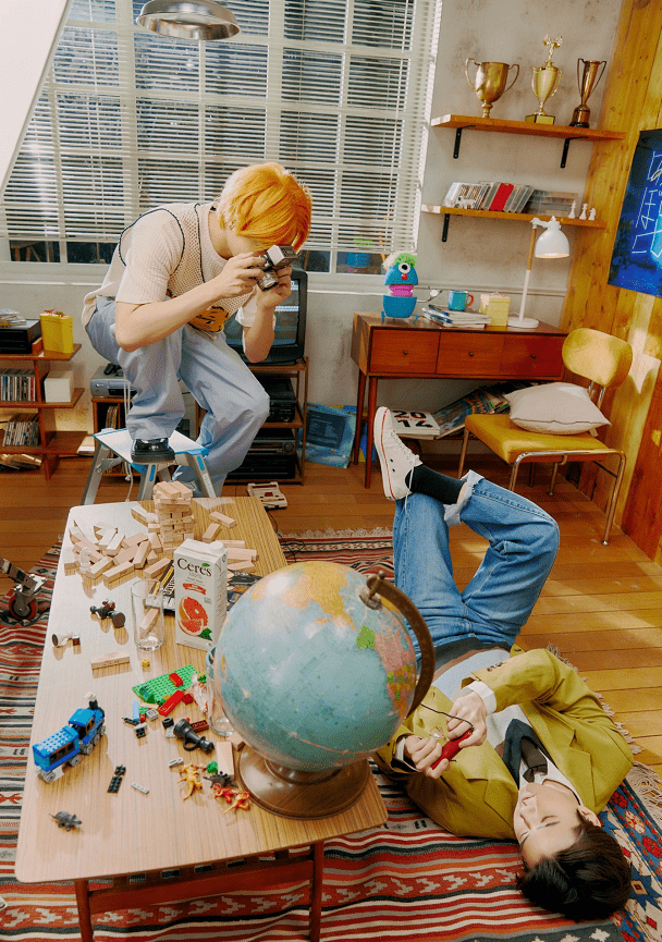 原创exo双忙内预告:金钟仁橘发少年感,吴世勋金丝边眼镜诱惑