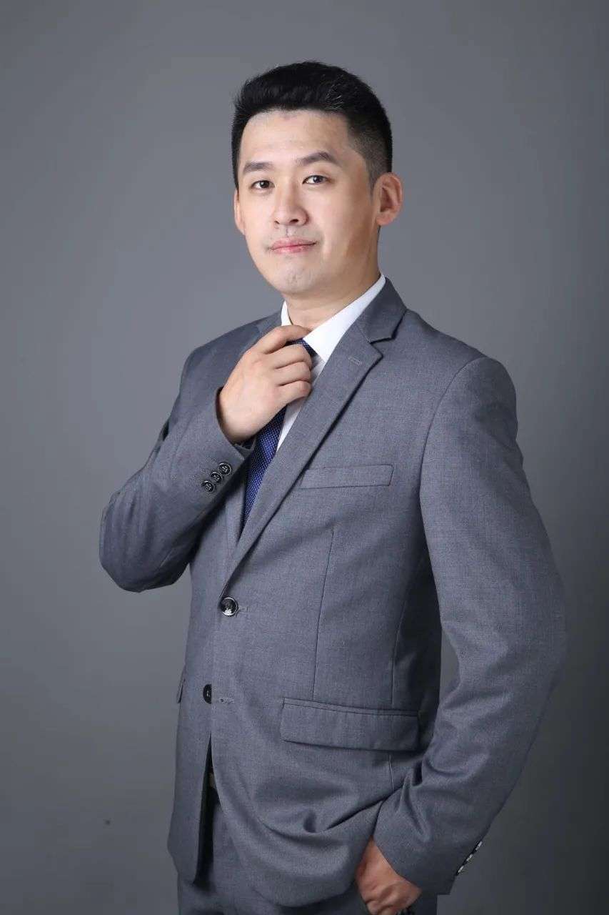 上海傲鲨智能ceo徐振华将出席2021国际服务机器人产业高峰论坛发表