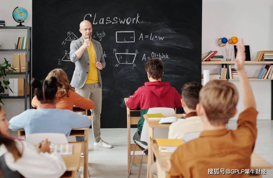 森泰佳和召回400套学生用课桌椅 产品或使消