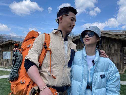 窦骁何超莲婚姻传闻 e4788f0388a44e9288d64a2c66cef6c3.jpeg