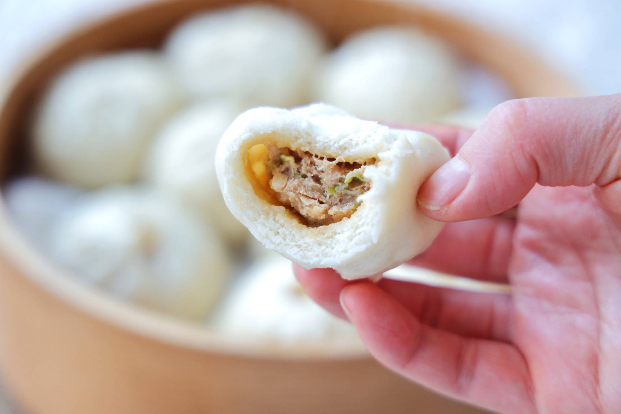 早餐小笼包,一口一个,学会在家做,比外面卖的健康好吃!