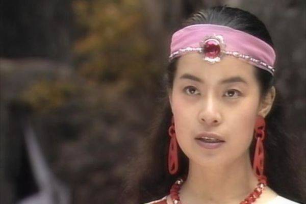 汜水关两路军马,单说佳梦关这一路,这一路军马,由洪锦,龙吉公主带领