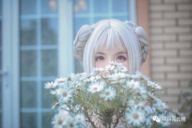 原创最美cosplay推荐lolita应怜屐齿印苍苔小扣柴扉久不开