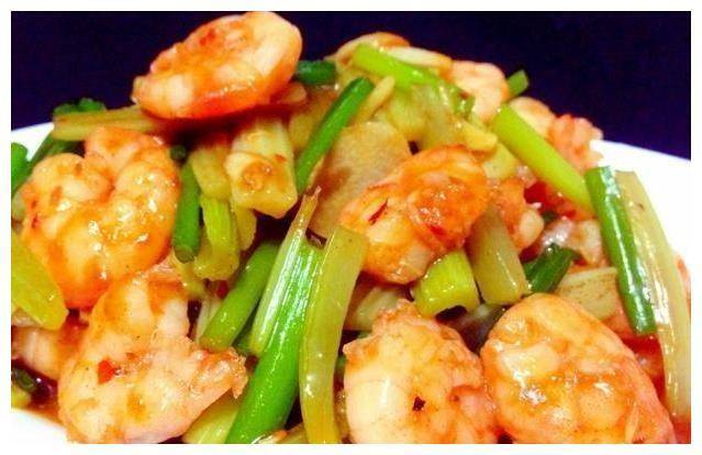 韭菜炒豆干的做法第一美食 80641c4e37ab410bba99e2a1774e124d.jpeg