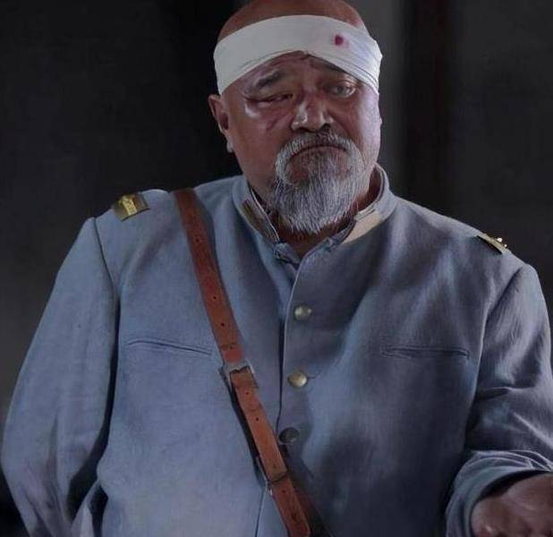 原创国家一级演员李琦顿顿有酒一天2包烟恶疾缠身瘦到认不出