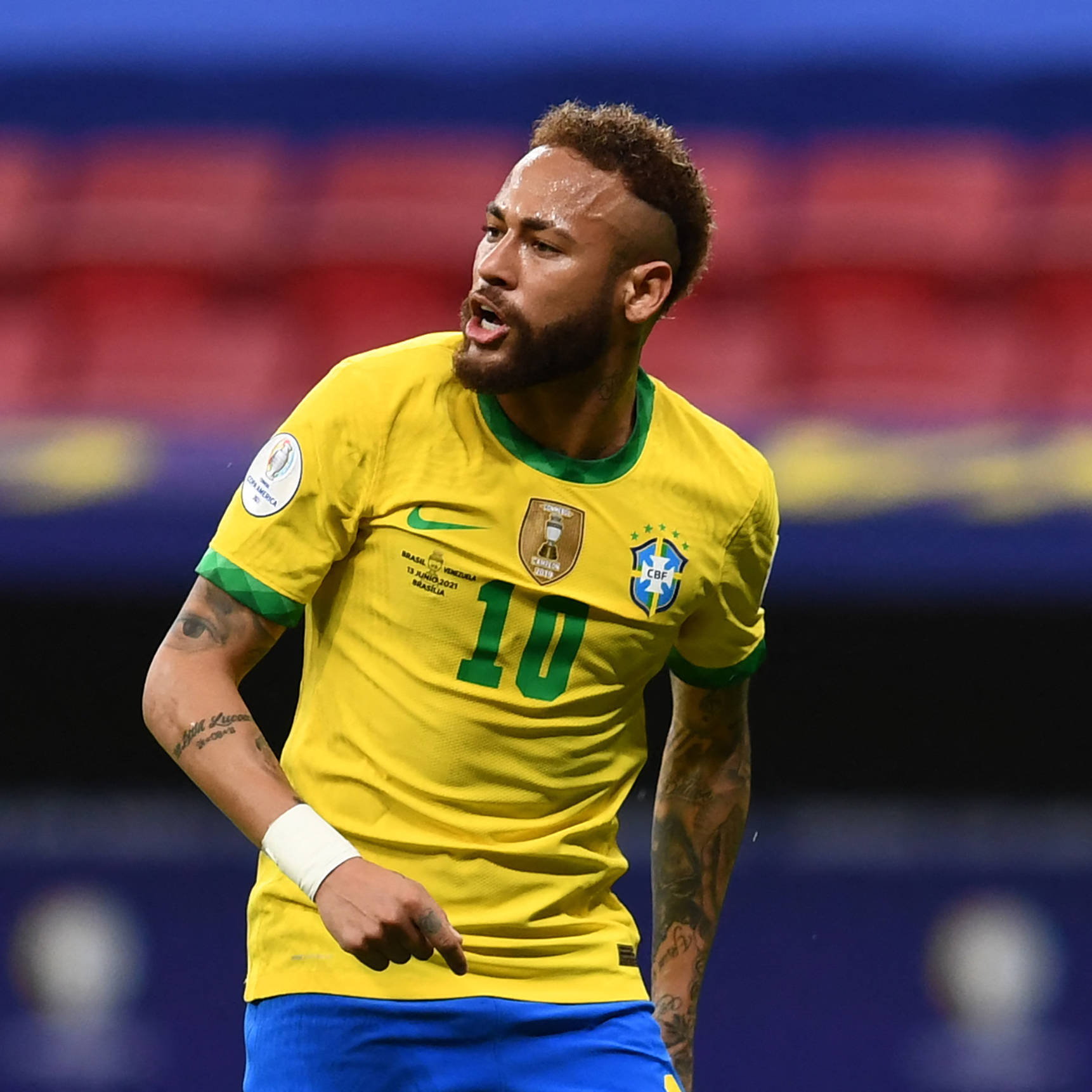 原创8连胜巴西统治力拉满5场轰100内马尔继续狂飙超大罗5球