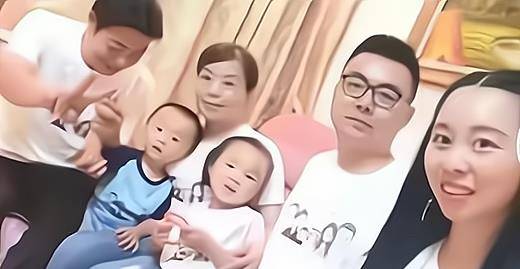 原创北海舅舅又晒照片,许妈和郭威的照片,才会坚决要一个真相