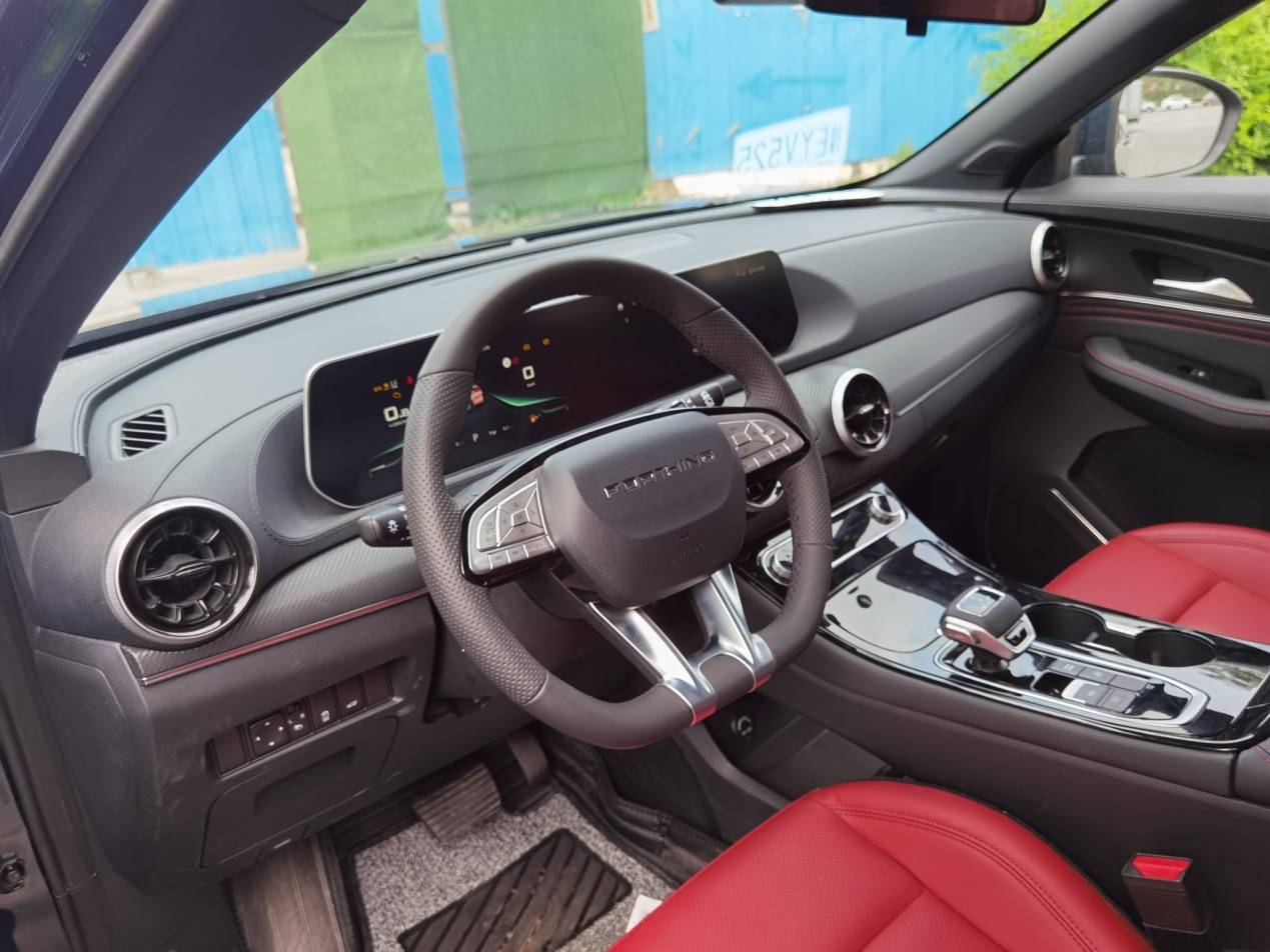 乘坐舒适空间宽敞风行t5evo带给你的绝不仅仅是颜值