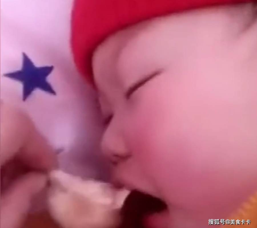 小朋友睡觉时嘴巴张开 9e39d122d67d4010bcece7b629bddbb7.jpeg