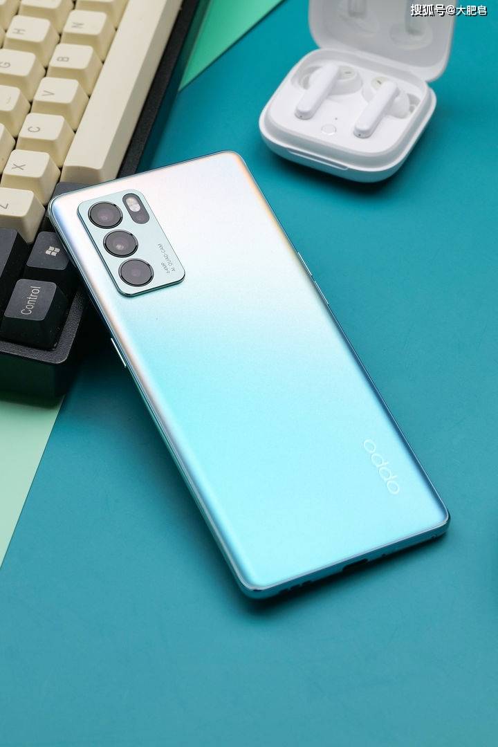 如果我毕业时,能遇到它就好了,oppo reno6 pro评测_手机