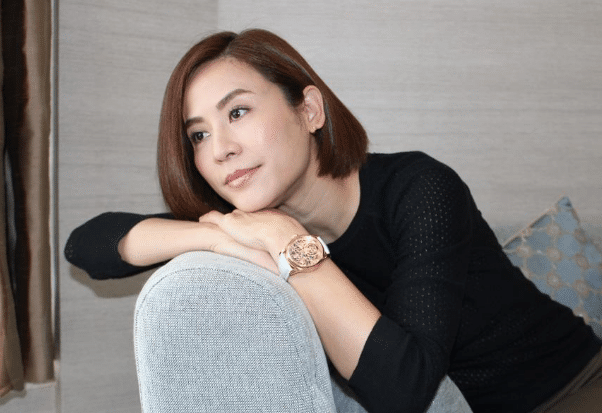 宣萱是一个漂亮的女明星,是少有的高材生,却是特别低调的