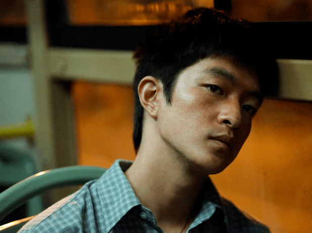 年轻人的爱情,你以为只毁于"首付30万"?_吕钦扬