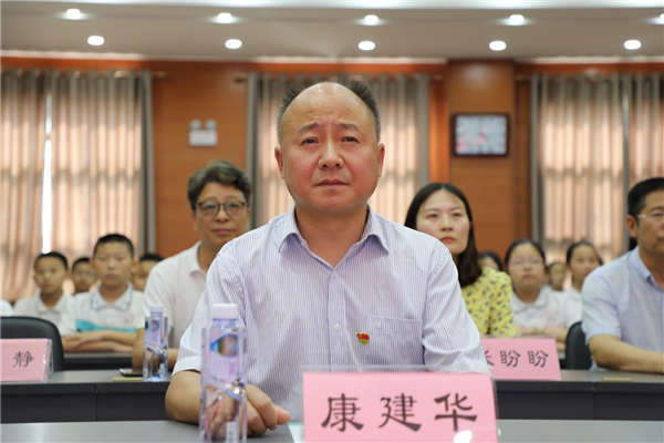 濮阳市市委宣传部四级调研员康建华,濮阳市市委宣传部思想道德建设科