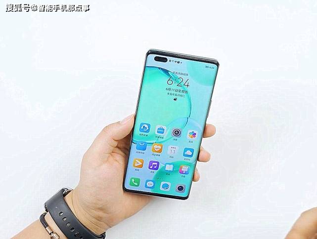 荣耀50系列正式发布:标准版和pro版价格相差一千,有多大差距?