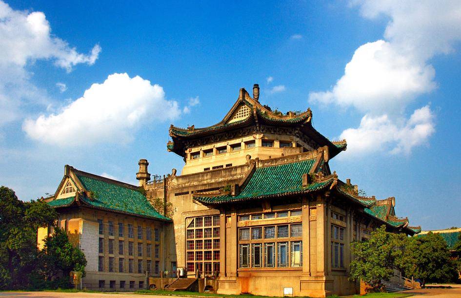 原创读中文系就一定要当作家?