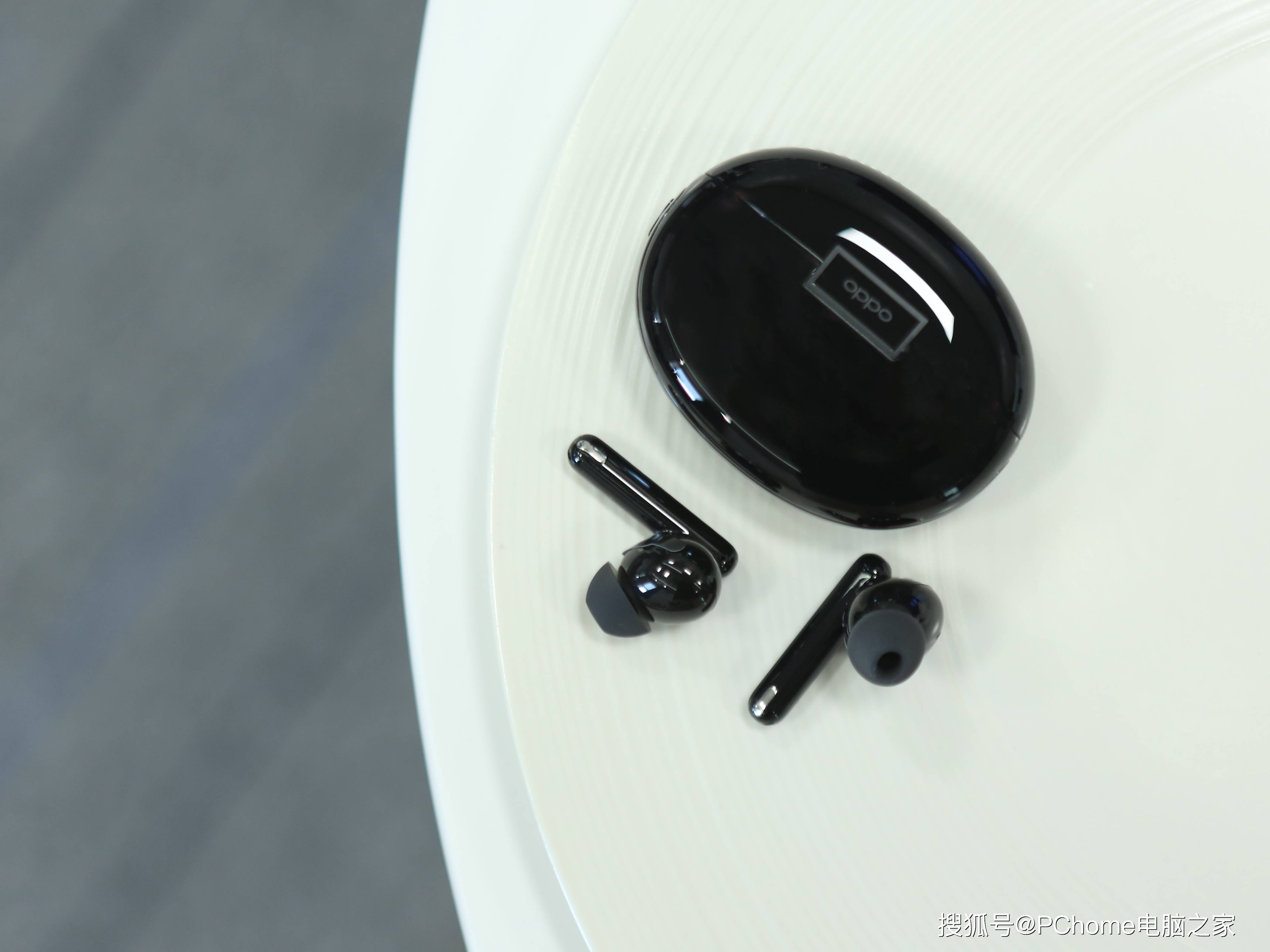 声音|OPPO Enco Free2体验：42dB降噪深度，无短板的降噪耳机
