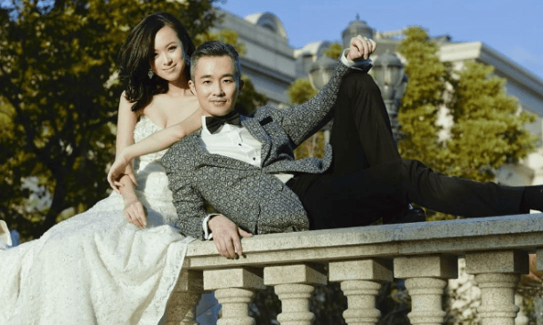 昔日央视美女主持,和丈夫低调相恋六年,如今丈夫患病陪伴左右!_程雷