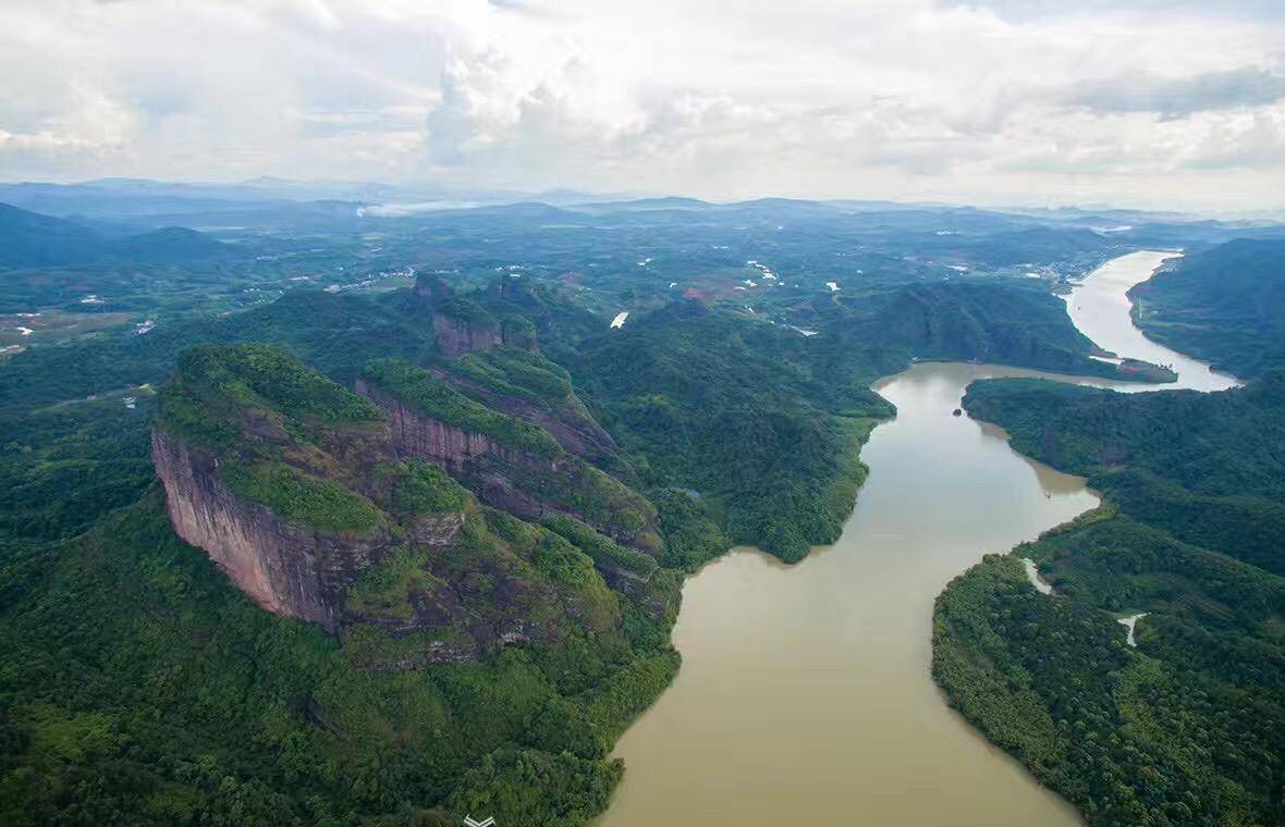 原创航拍广东丹霞山 换个角度看中国全球首批世界地质公园