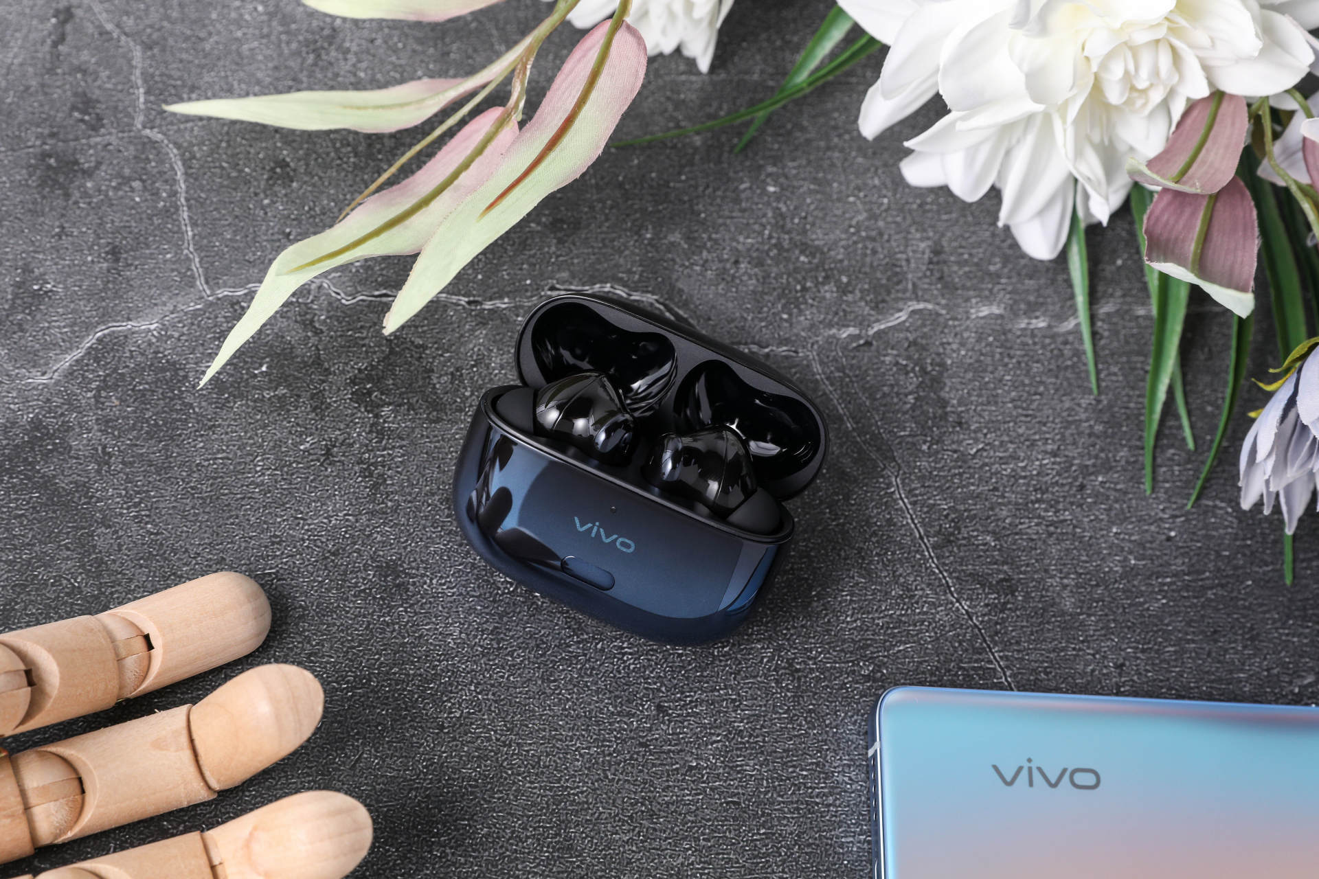 vivotws2实测佩戴舒适延迟低音质表现令人满意