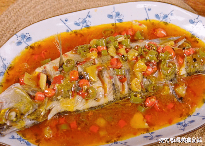 小鱼怎么做好吃又嫩又鲜 31106424080240c4a89ce88e03824f93.png