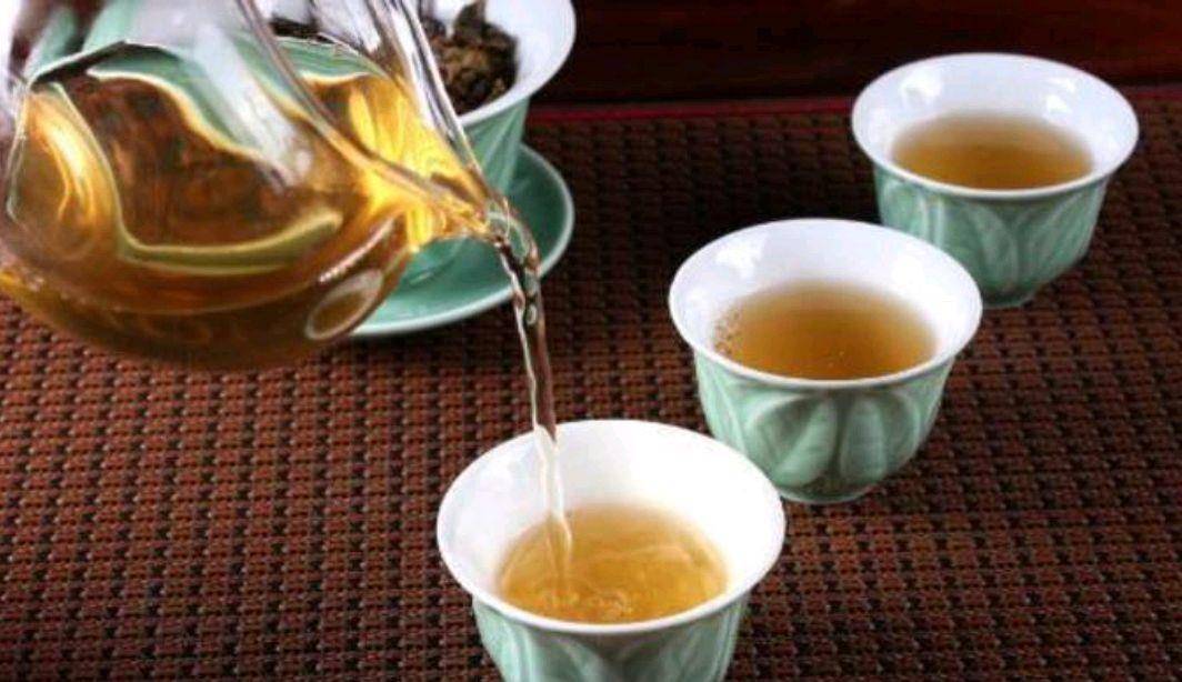 尿酸高可以喝普耳茶吗_喝苏打水能降低尿酸吗_喝什么茶可以降低血糖血脂血尿酸呢