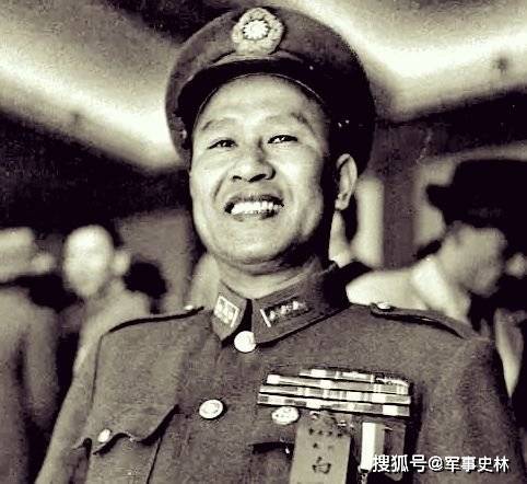 领章挂三颗还是四颗星？透过影视两版大决战，详解国军的上将军衔_陆军
