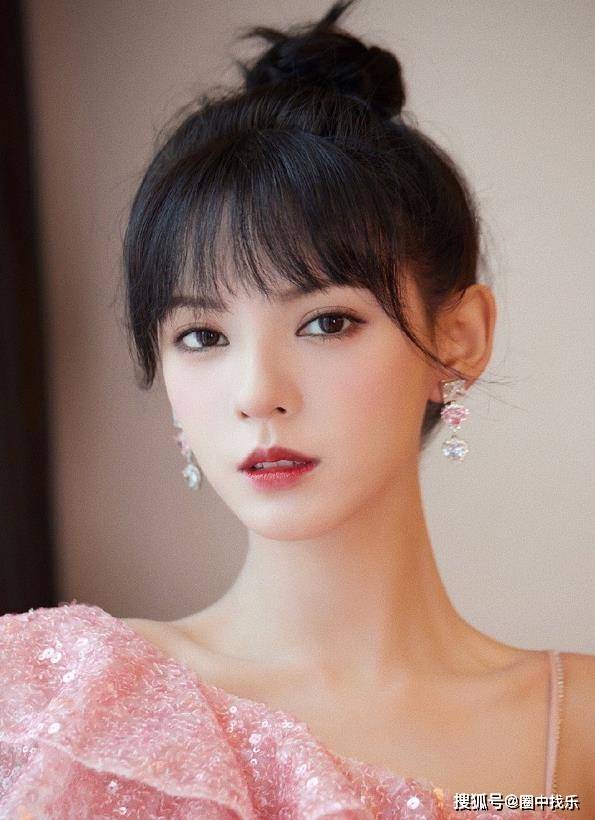 原创网红明明那么美为什么却都当不了明星因为一上镜就现原形