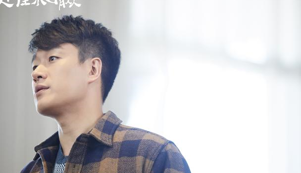 都有着相当好的收视,出道21年零绯闻,凭借了"玉观音"里中杨瑞一角走红