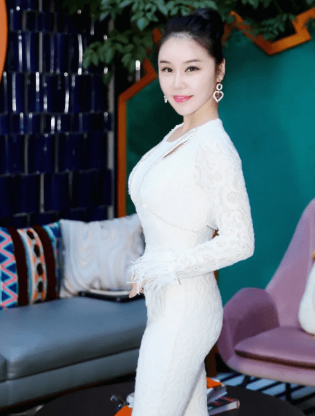 形象专家谷岩新书形象美学出版你也可以美到极致