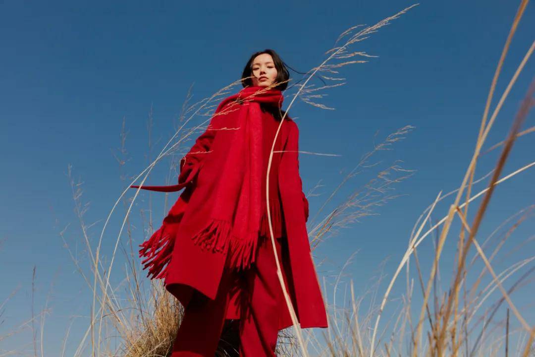 系列|林允成菲拉格慕全球品牌代言人，GUCCI上海大秀群星闪耀…