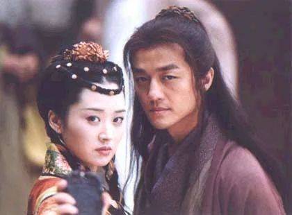 央视版《笑傲江湖》主演近况:有人活成京圈公主,有人已离世