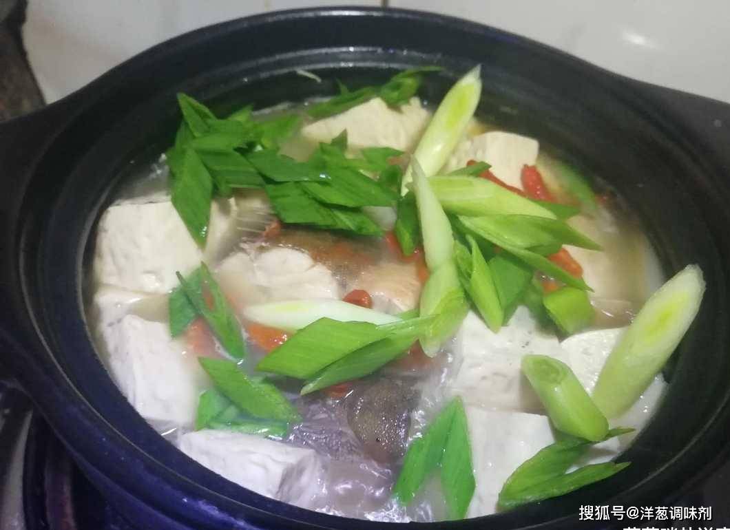 炖豆腐汤怎么炖好喝 751614c81e66401bb4eaaf72489dc77a.jpeg