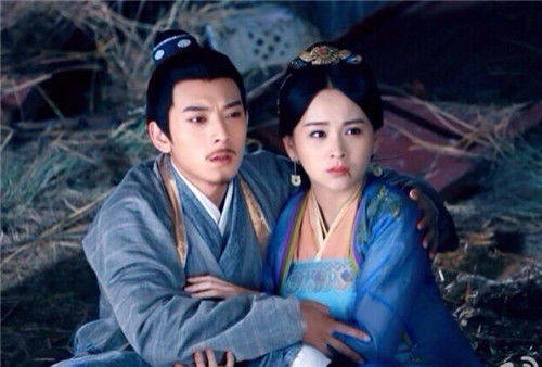 那便是陆展元与何沅君,原先的李莫愁也是个单纯善良的好姑娘,一次旅途