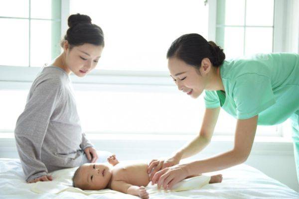 进行|生完孩子，三种常见月子方式大比拼，看完妈妈就知道咋选了