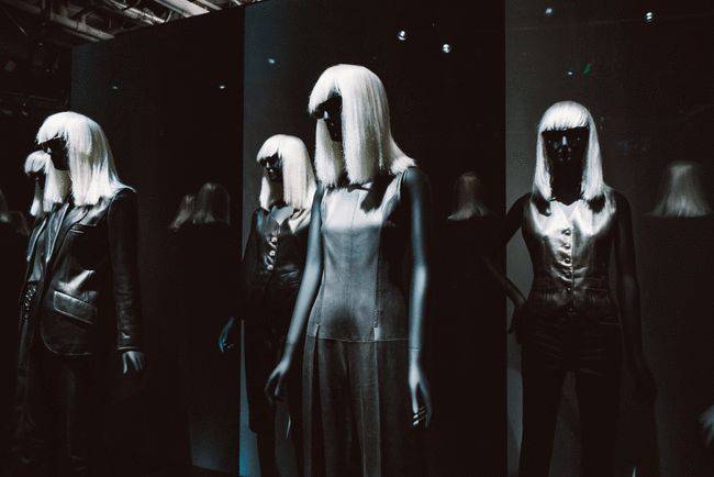 Betty|圣罗兰时尚展限时登陆上海，致敬“灵感缪斯”Betty Catroux！