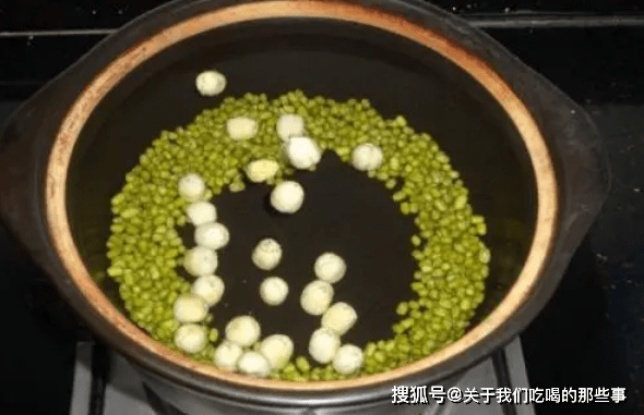 26b8589f7c664e51aebda9f96dbda8ca.png