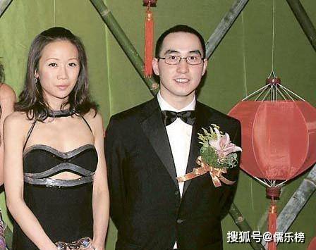 何超琼和许晋亨有孩子没 41f04fe3a8ae47dbb5641df730e8833e.jpeg