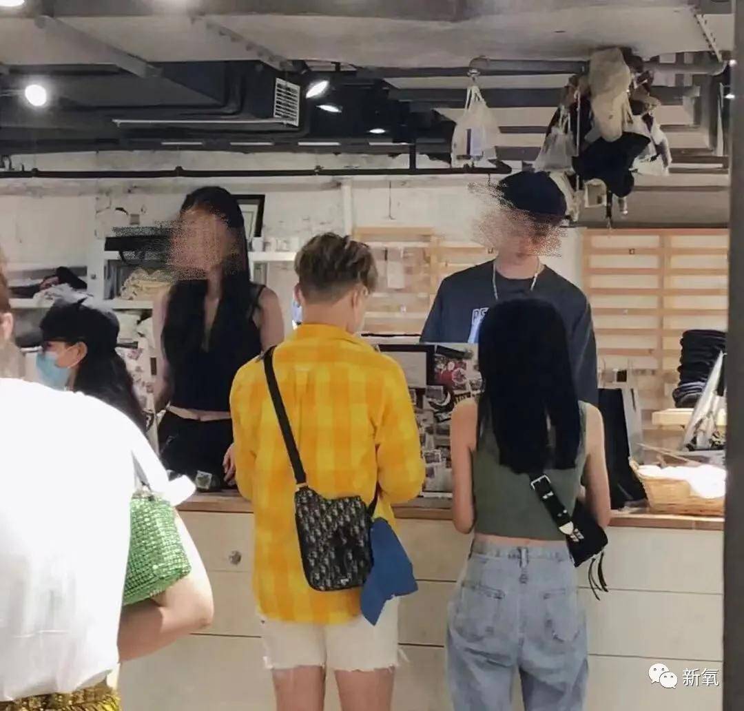 物化|当不成BM店员还能抑郁…姐妹你清醒一点！